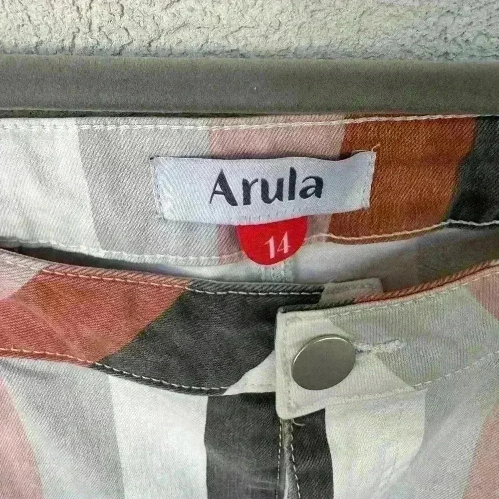 Arula bell bottom jeans. Size 14. Stripes. Fall. Boot cut jeans. Flare wide leg - Picture 3 of 3